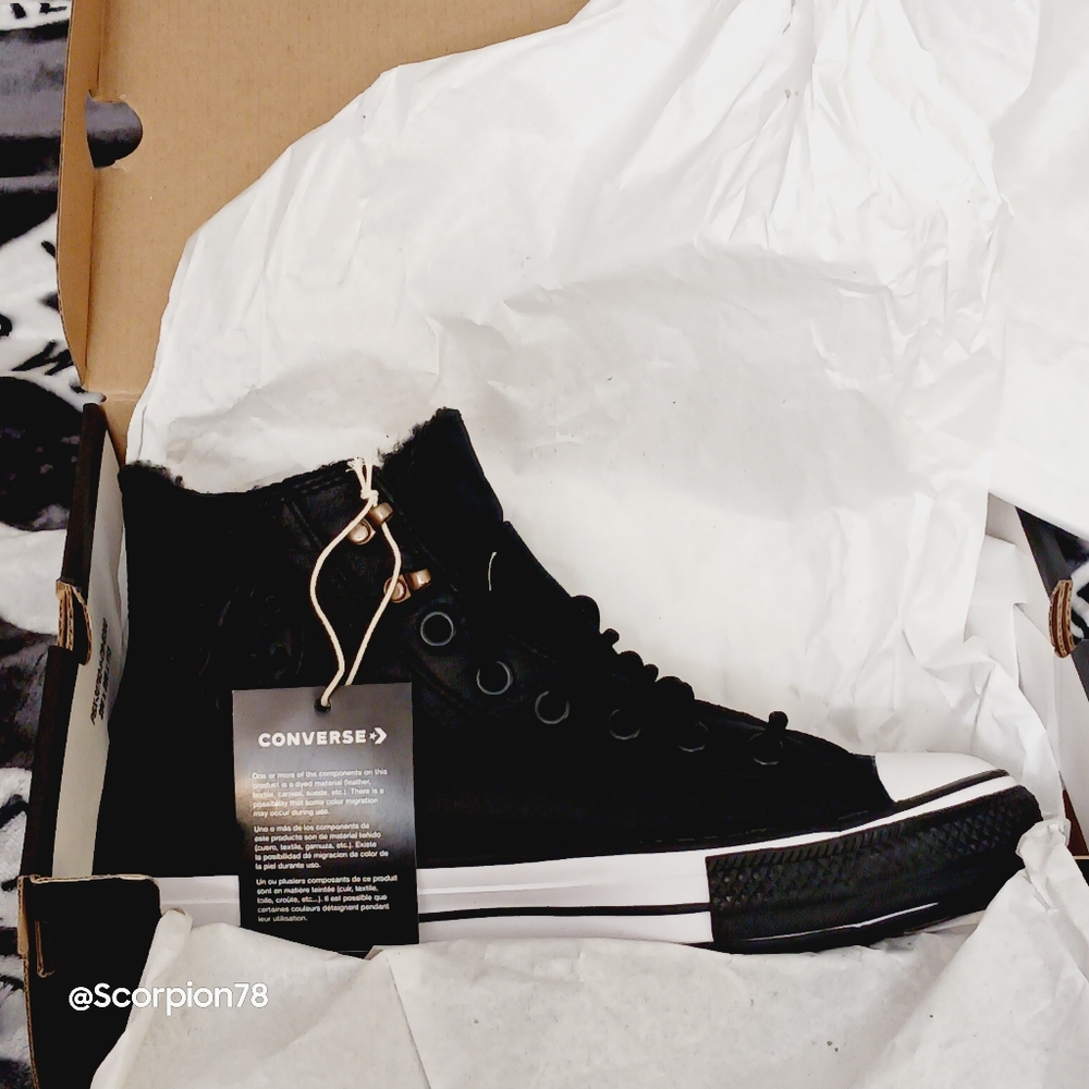 Converse Chuck Taylor All-Star Gore-Tex/ Lined Shoes Size 6.5 Men/8.5 Women - Picture 4 of 13